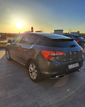 Citroen DS5 cena 29500 przebieg: 330200, rok produkcji 2013 z Lębork małe 56